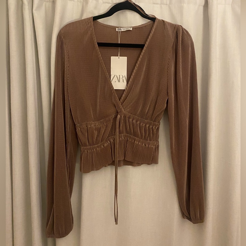 Zara Pleated Top in taupe/beige NWT